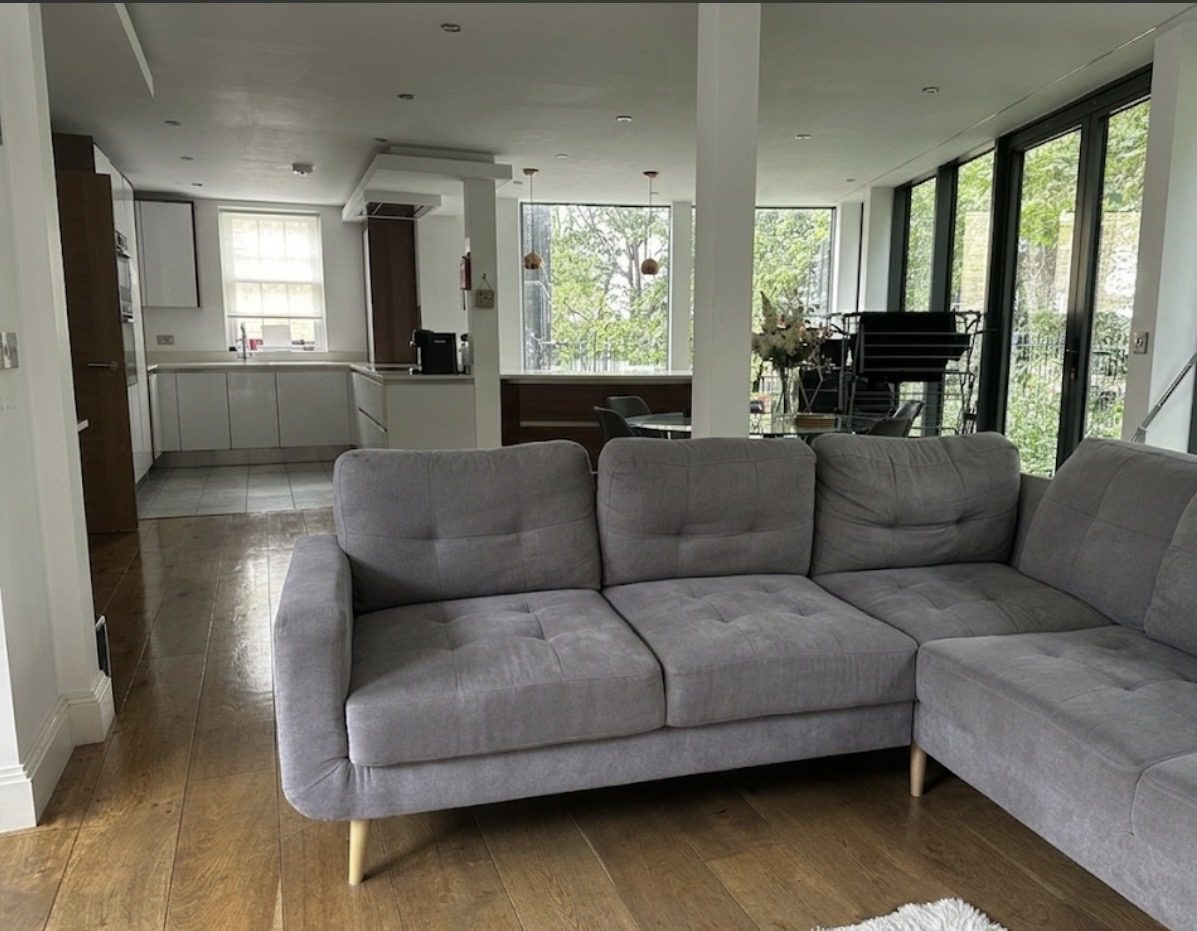 Living room after professional cleaning by London Eco Scrub